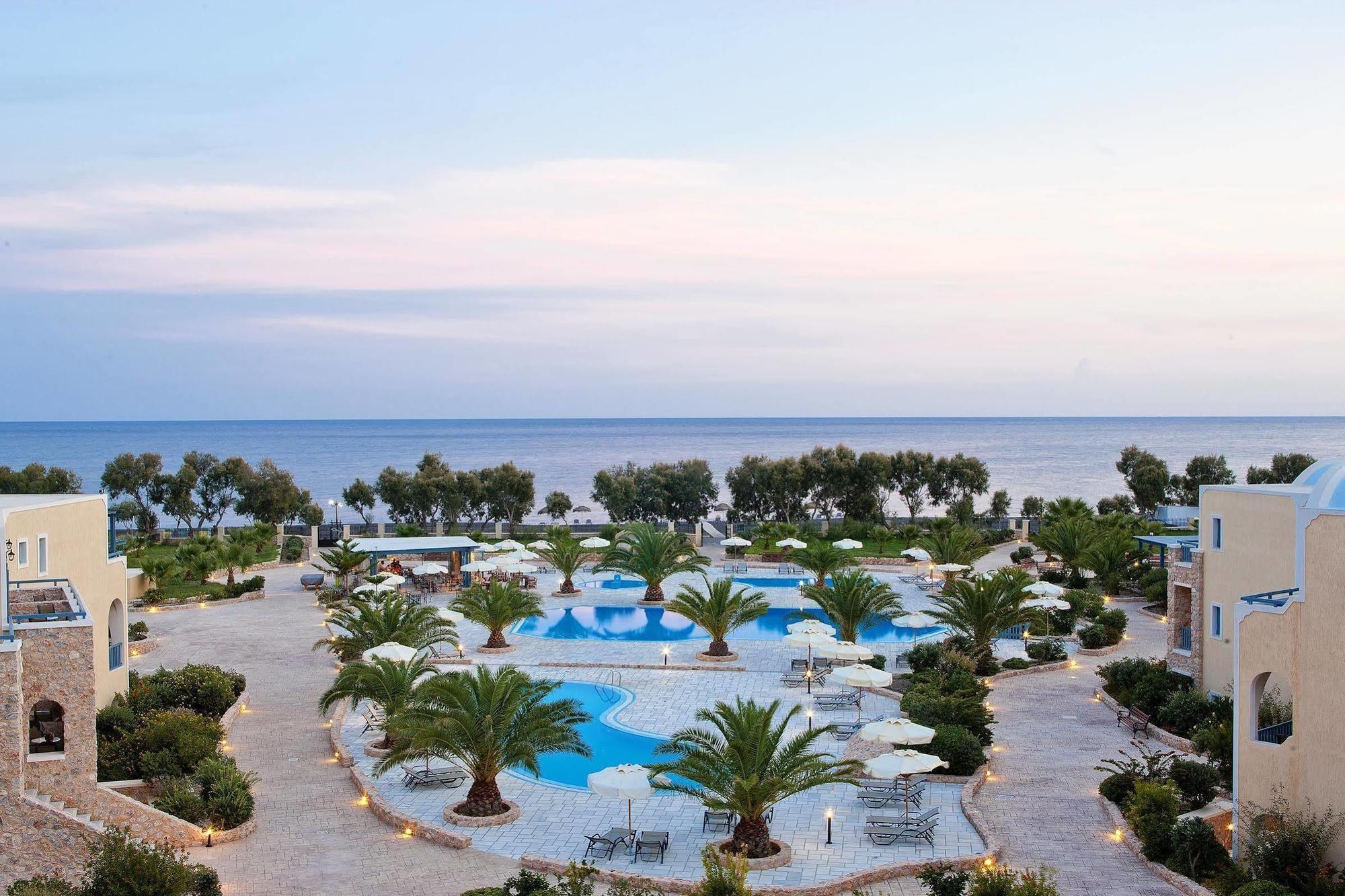 Santo Miramare Beach Resort Perissa  Exterior foto